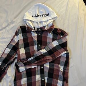 Hollister Men's Checkered Hoodie Shirt - Maroon and Black